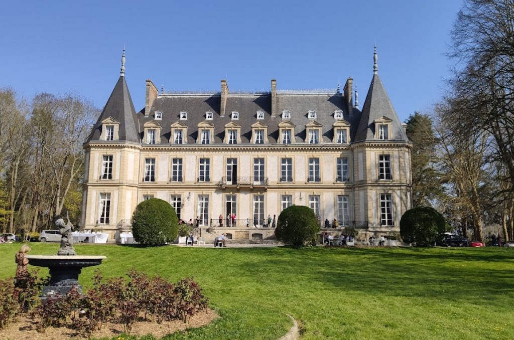 chateau de santeny